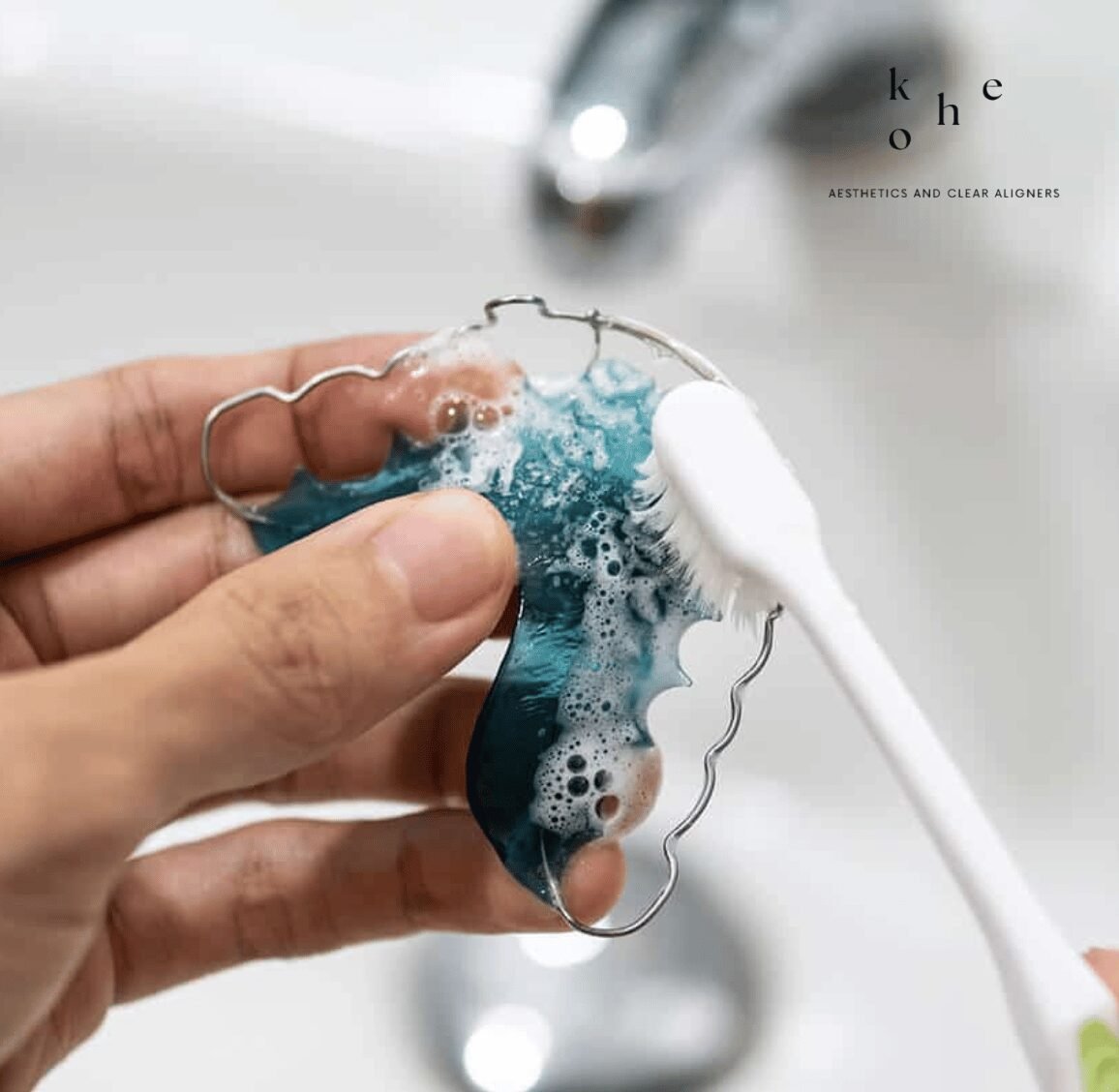 Metal Retainers 6 Wash Metal Retainers Easily With a Toothbrush - kohe Dental